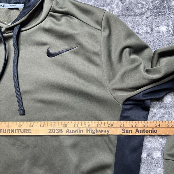 Nike Therma Fit Pullover Hoodie Mens Large Army Green Sweatshirt Fleece Sports - Picture 4 of 9